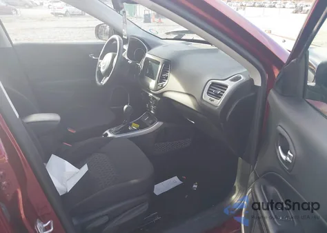 2021 Jeep Compass Sport Fwd z USA, uszkodzony, nr VIN 3C4NJCAB2MT535229